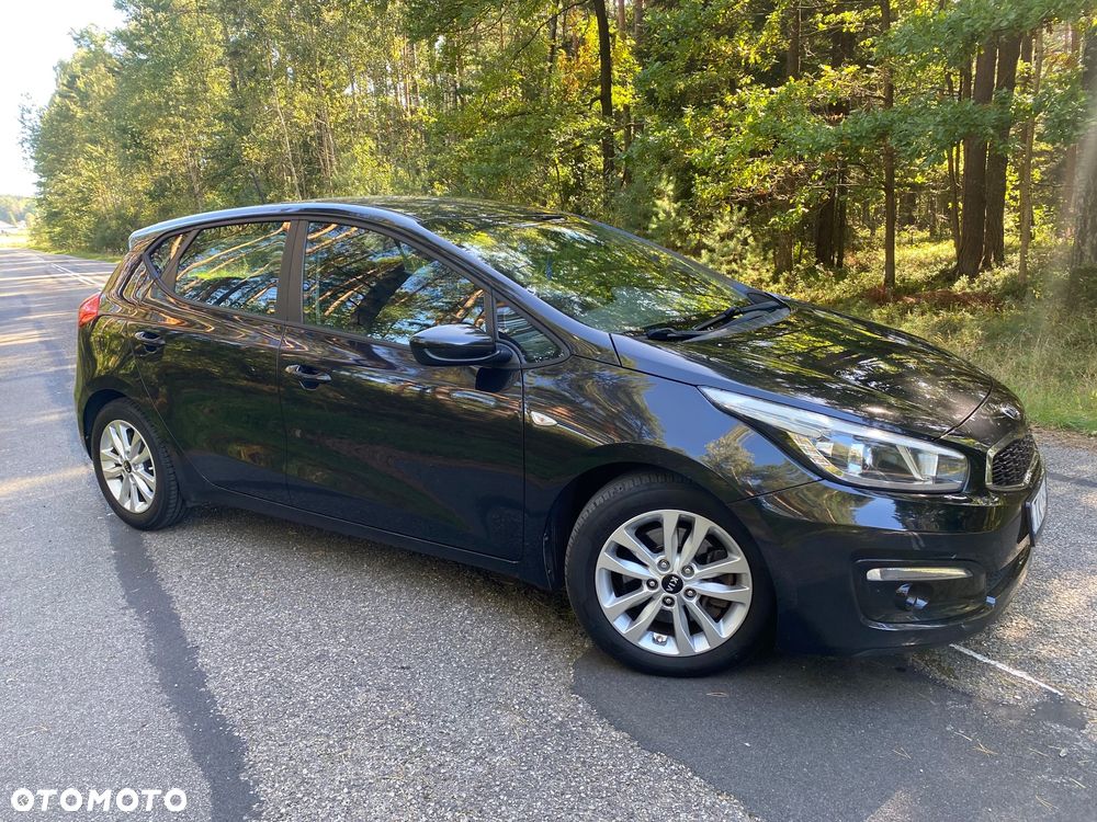Kia Ceed 1.6 CRDi 136 DCT ISG Spirit - 26