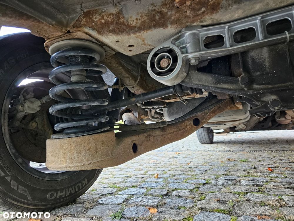 Mercedes-Benz Vito - 38