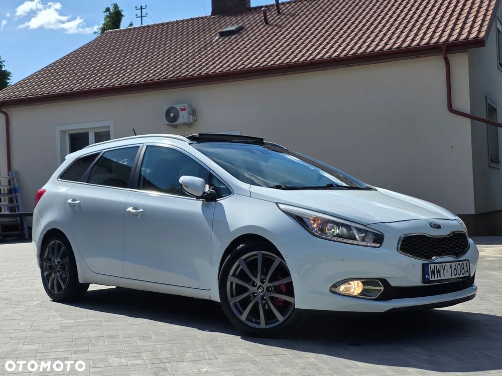 Kia Ceed 1.6 CRDi 128 Platinum Edition - 11