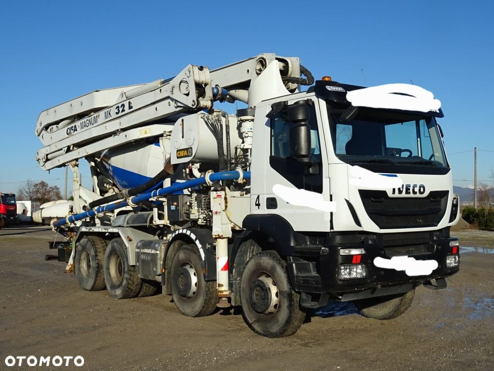 Iveco Trakker