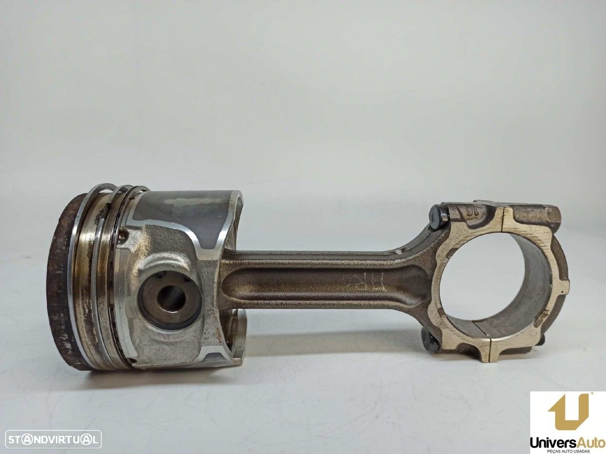 BIELA RENAULT MAXITY FG 130.35/45 - 1