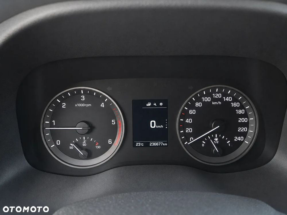 Hyundai Tucson 1.7 CRDI BlueDrive Style 2WD - 16
