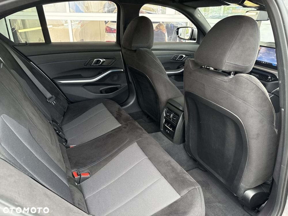 BMW Seria 3 - 19