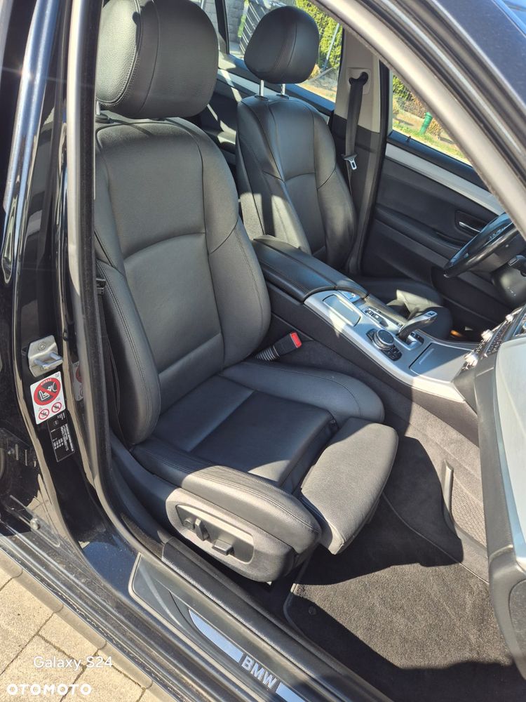 BMW Seria 5 525d xDrive Modern Line - 8