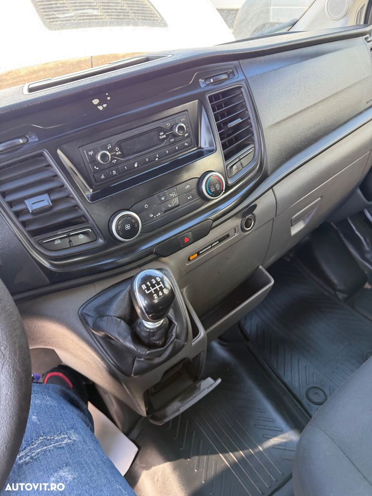 Ford Transit an 2020 L3 Unic Proprietar Dokka 7 locuri punte dubla bena camioneta basculabila NU Mercedes VW IVECO 35c Peugeot 131cai Carte Service Fără probleme - 3