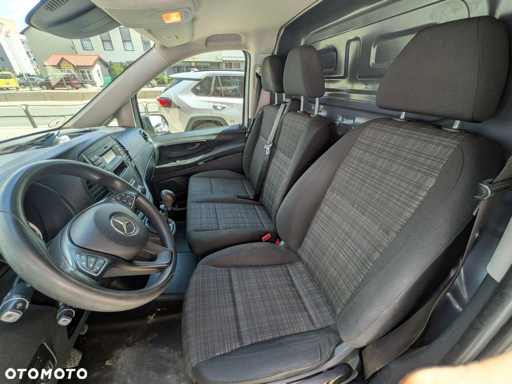 Mercedes-Benz Vito - 17