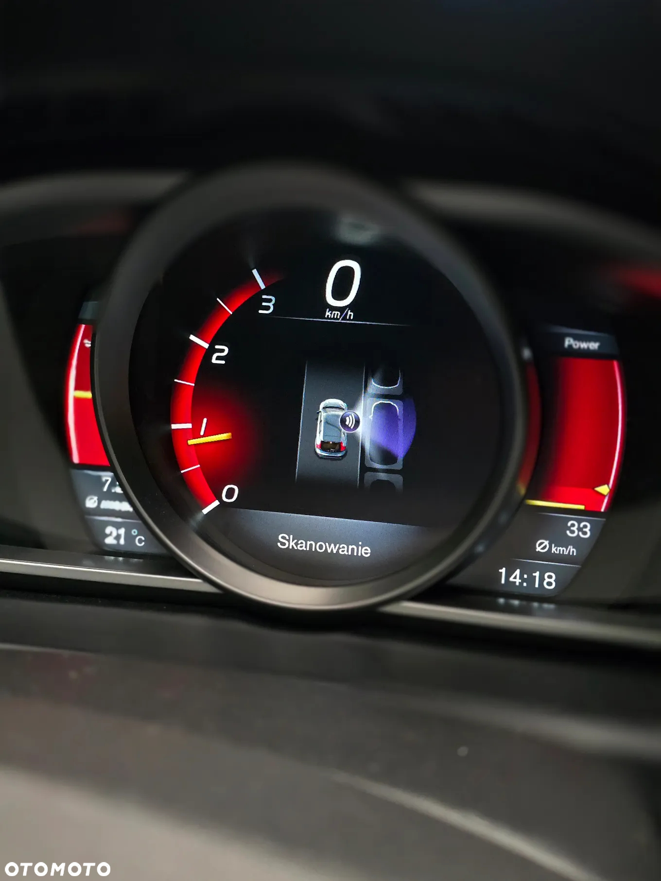 Volvo V40 T3 Momentum - 31