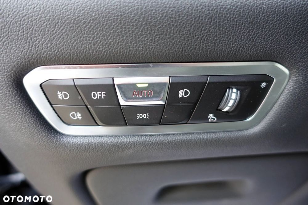 BMW X5 xDrive30d mHEV sport - 32
