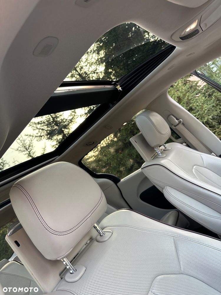 Chrysler Pacifica - 9