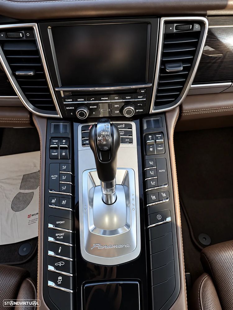 Porsche Panamera 3.0 V6 - 10