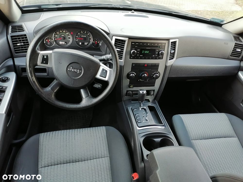 Jeep Grand Cherokee 3.7 4x4 Laredo - 6