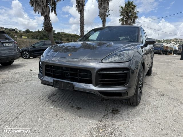 Porsche Cayenne E-Hybrid Tiptronic S - 6