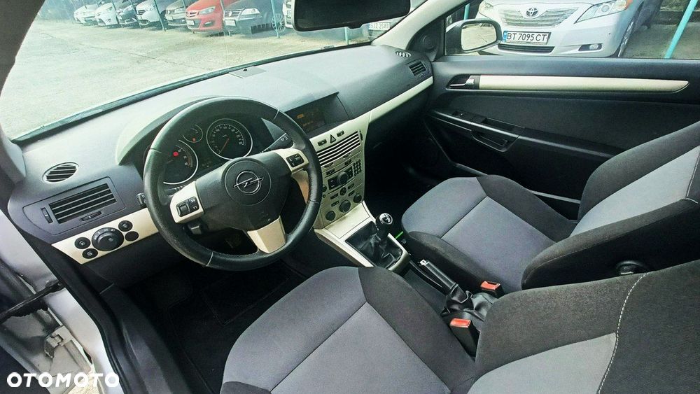 Opel Astra 1.8 Edition - 19