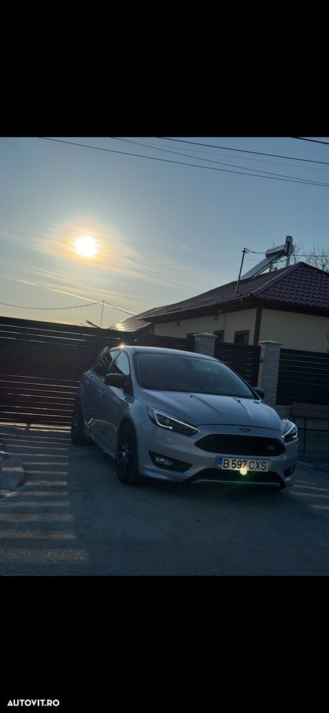 Ford Focus 1.5 TDCi ST-Line - 6