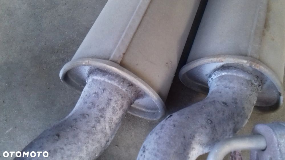 tłumik środkowy 4F0253411N A6 C6 2.4 - 8