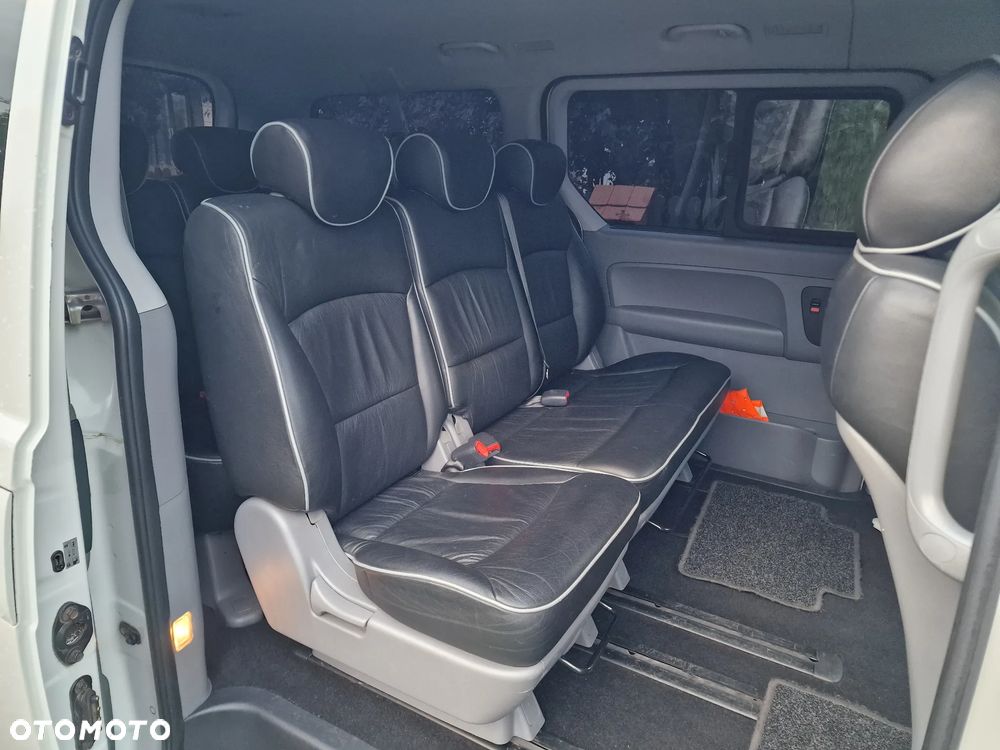 Hyundai H-1 2.5 CRDi Premium - 15