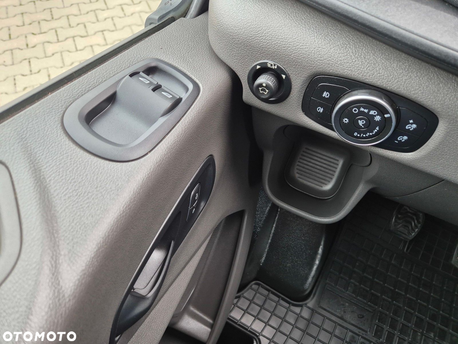 Ford transit Lift L3H3 *69999zł NETTO* 2,0TdCi/131KM - 16