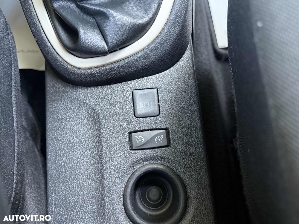 Renault Captur ENERGY dCi 90 Experience - 23