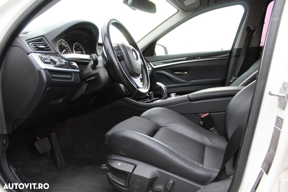 BMW Seria 5 520d - 16