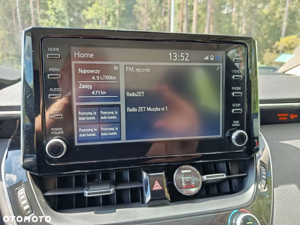 Toyota Corolla 1.8 Hybrid Comfort - 17