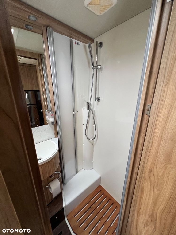 Hymer-Eriba T674CL - 40