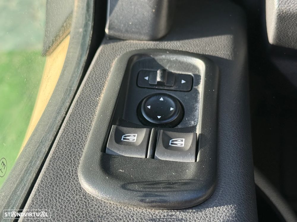 Renault MASTER 2.3 BLUE DCI 135HP L1H1 3L - 28