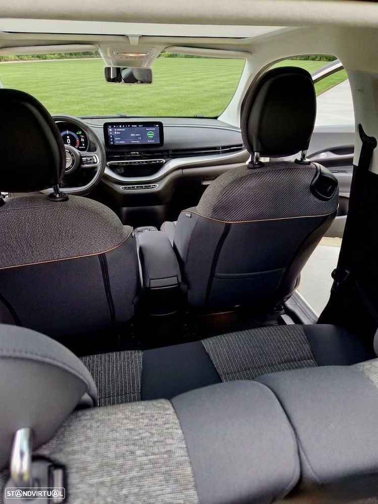 Fiat 500e 42kWh ICON - 21