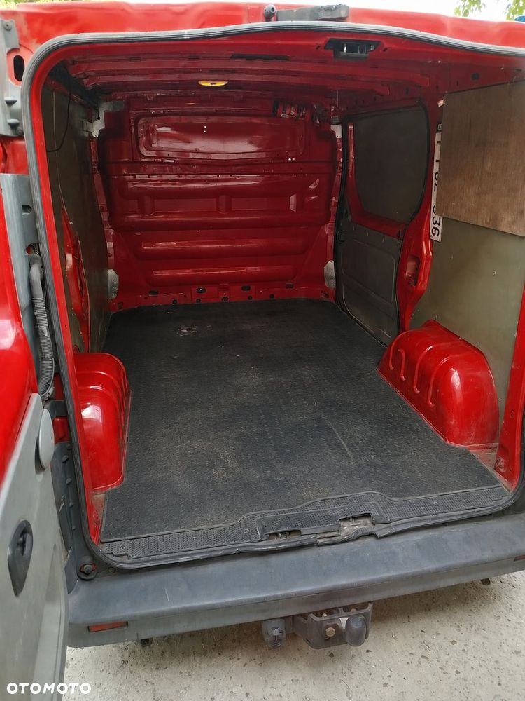 Renault Trafic - 9