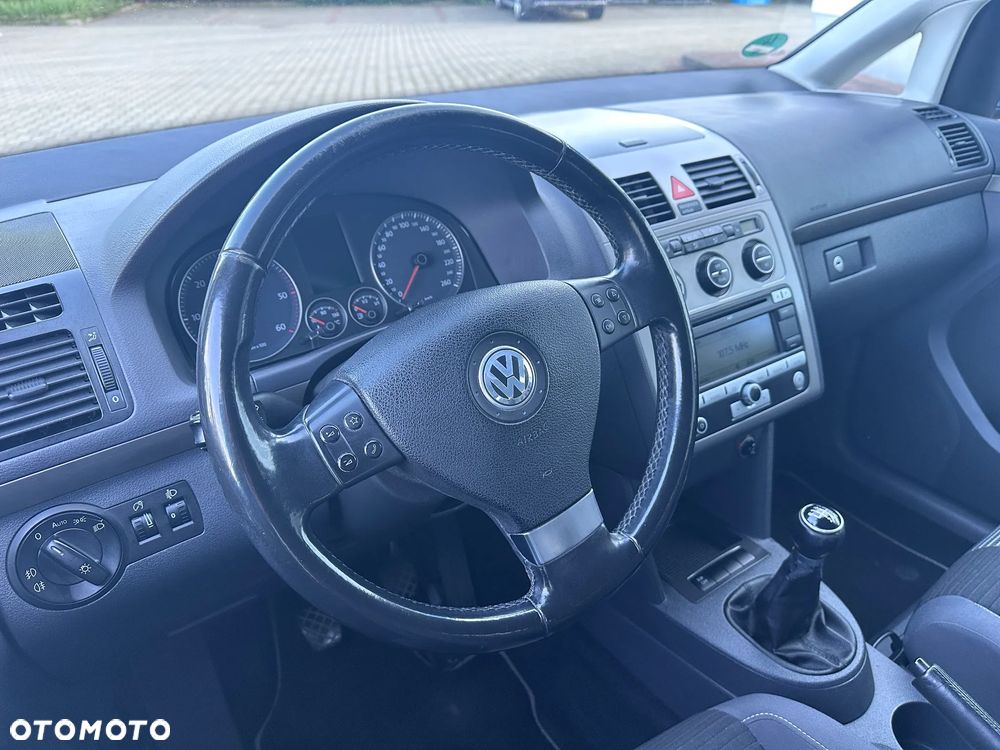 Volkswagen Touran 1.9 TDI United - 28