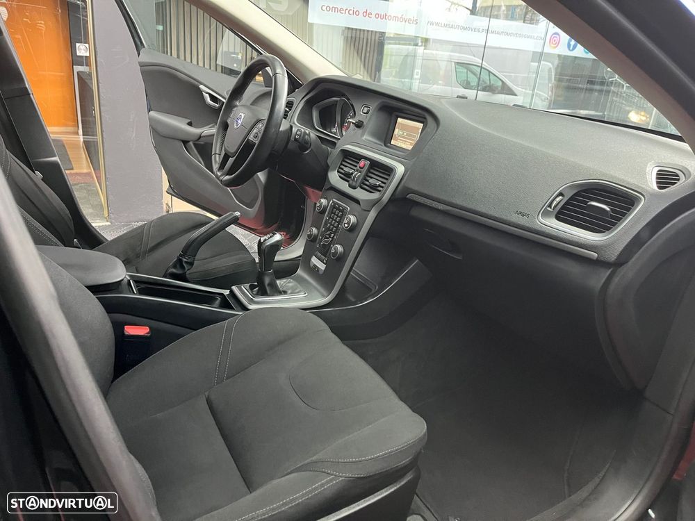 Volvo V40 Cross Country 2.0 D2 - 9