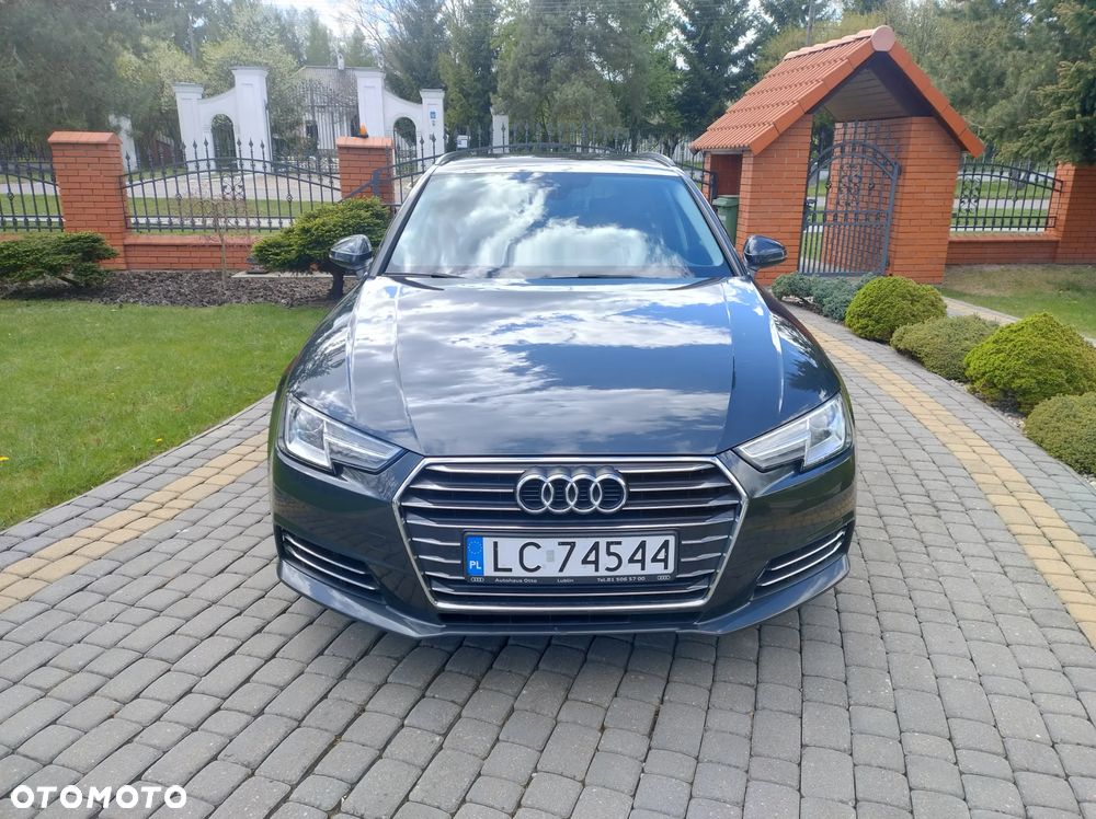 Audi A4 Avant 2.0 TDI S tronic sport - 2