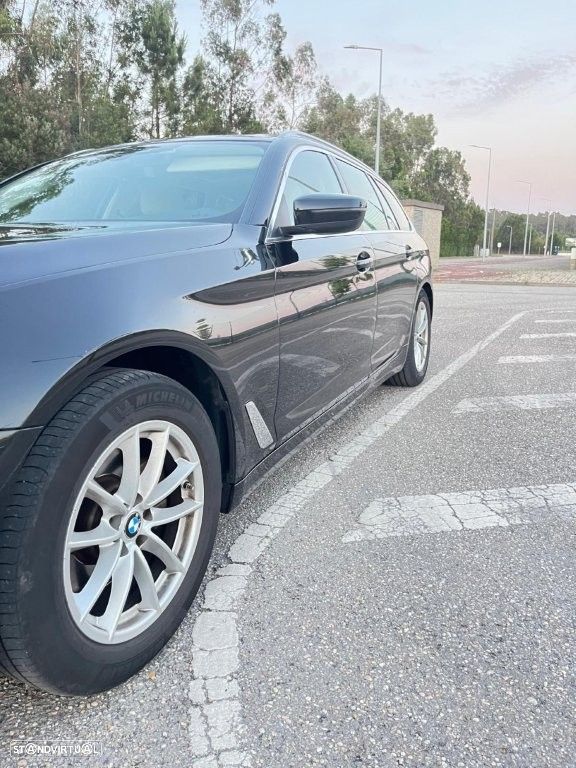 BMW 520 d xDrive Line Sport Auto - 2