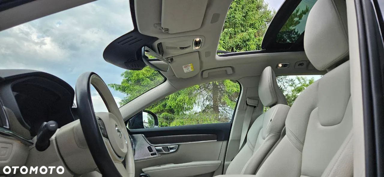 Volvo V90 Cross Country D5 AWD Pro - 16