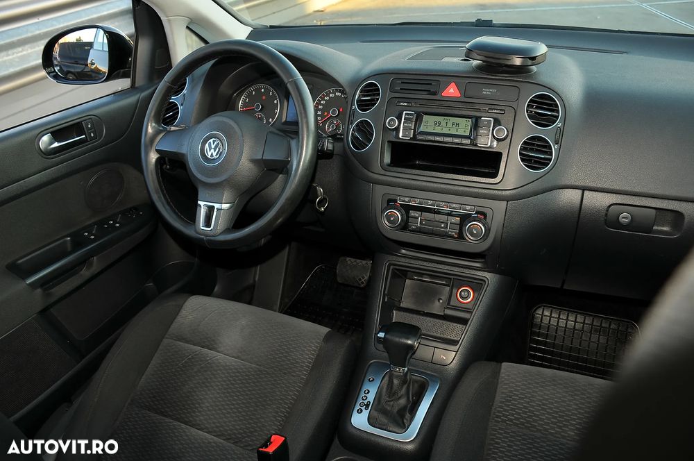 Volkswagen Golf Plus 1.6 DSG Comfortline - 4