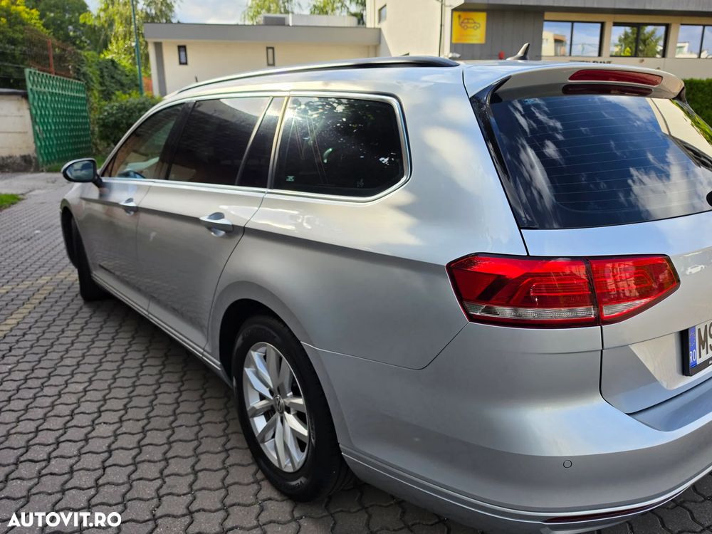 Volkswagen Passat 2.0 TDI DSG Comfortline - 4