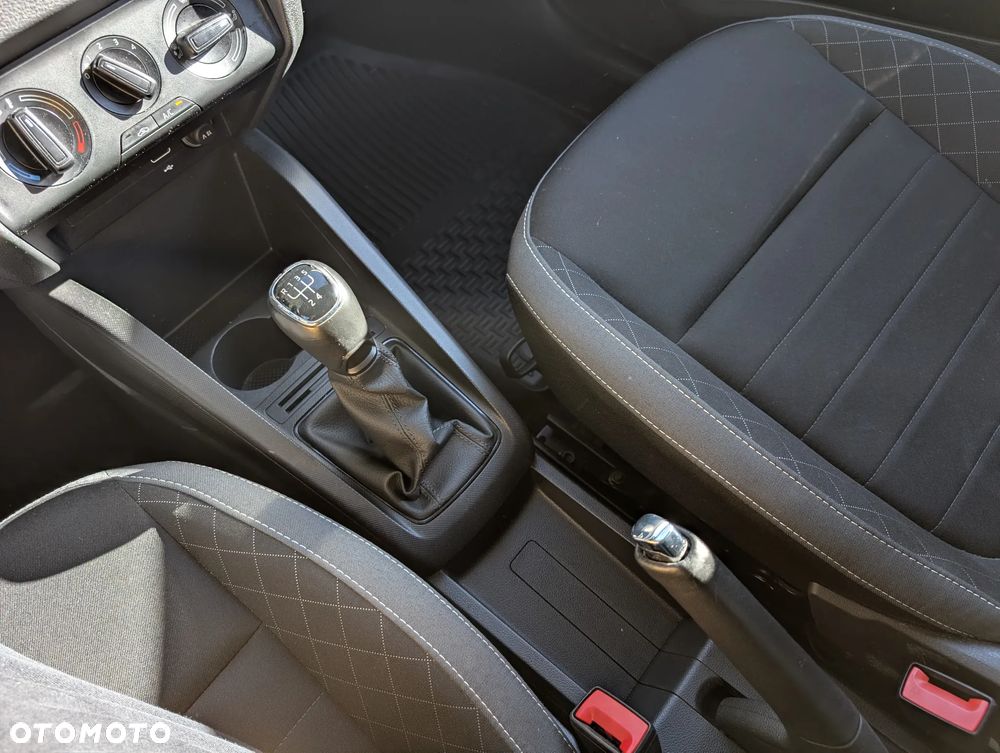 Skoda Fabia 1.0 TSI Ambition - 7