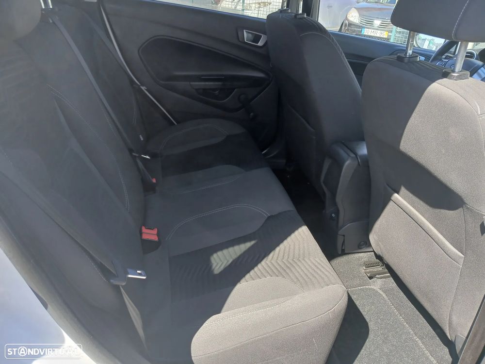 Ford Fiesta 1.0 Ti-VCT Titanium - 18