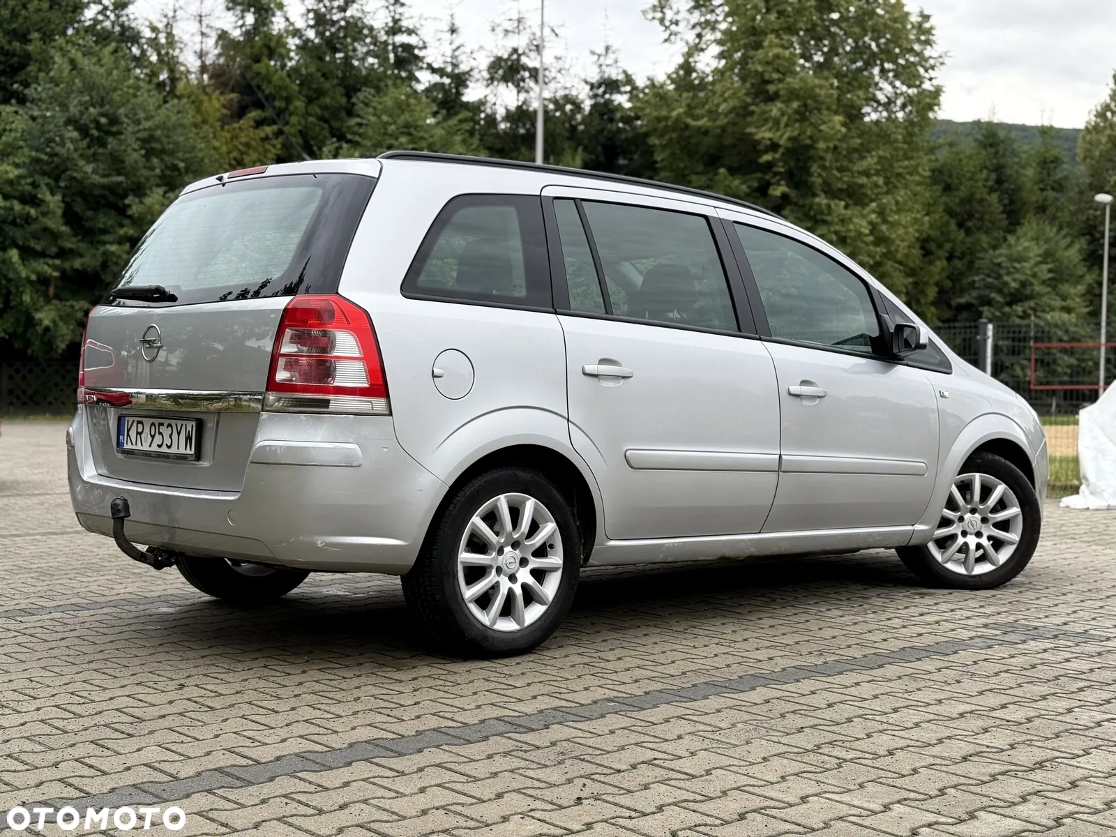 Opel Zafira 1.8 Cosmo - 32