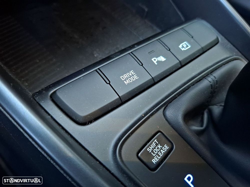 Hyundai Bayon 1.0 T-GDI Premium (TT) DCT - 17