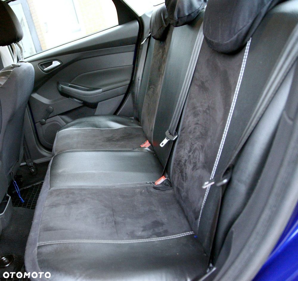 Ford Focus 1.6 Trend Sport - 16