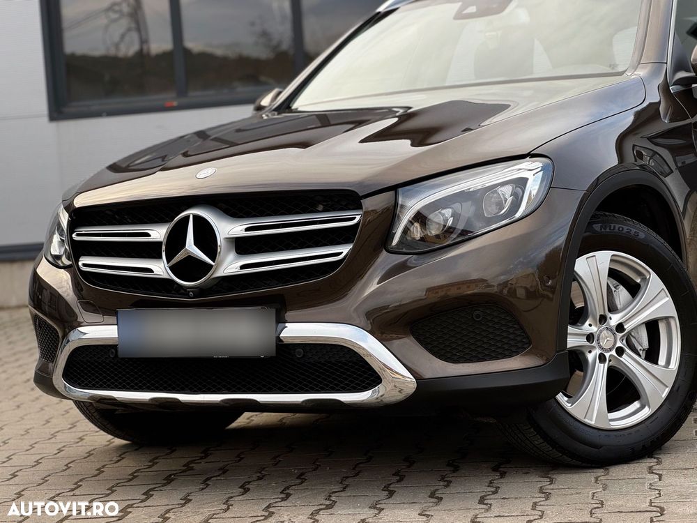 Mercedes-Benz GLC 220 d 4Matic 9G-TRONIC Exclusive - 36