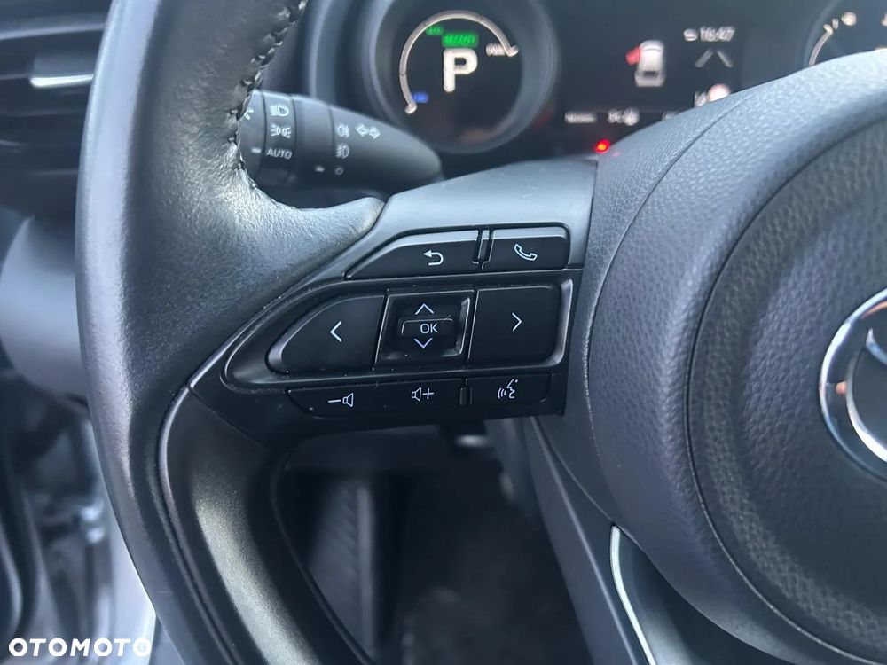 Toyota Yaris Cross Hybrid 1.5 Comfort - 12