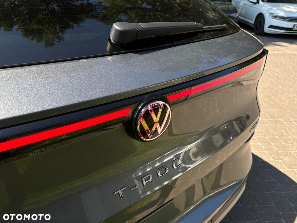 Volkswagen T-Roc 1.5 eTSI Style DSG - 22