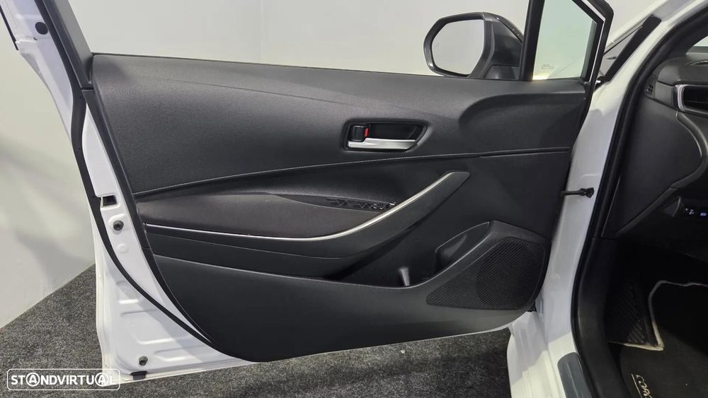 Toyota Corolla Touring Sports 1.8 Hybrid Exclusive - 38