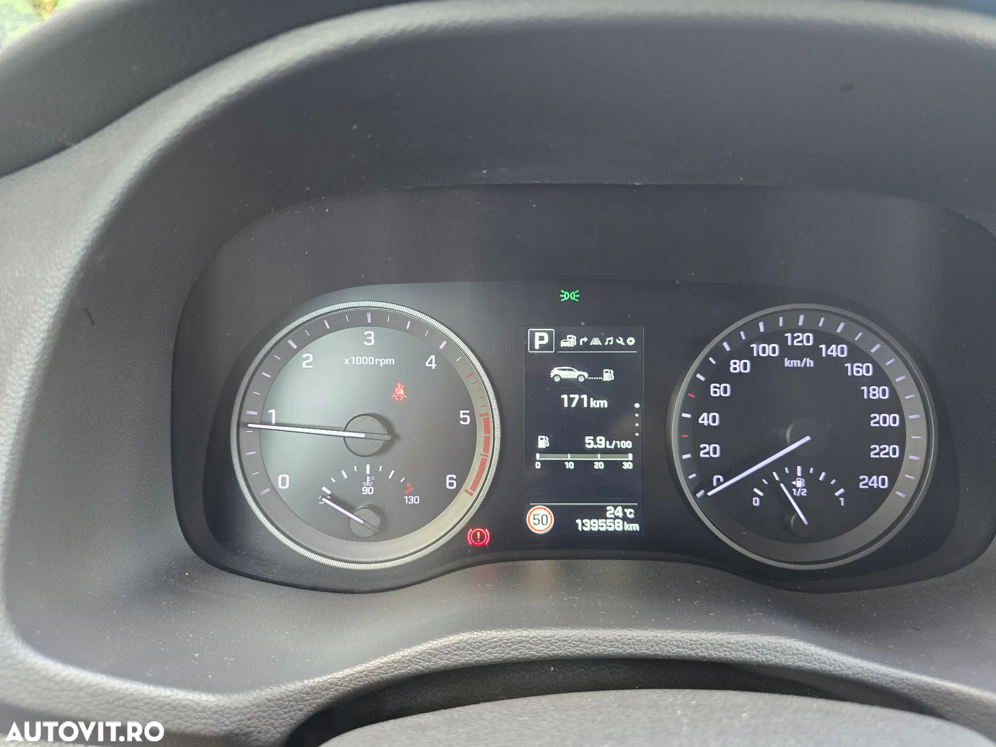 Hyundai Tucson blue 1.7 CRDi 2WD DCT Advantage - 17