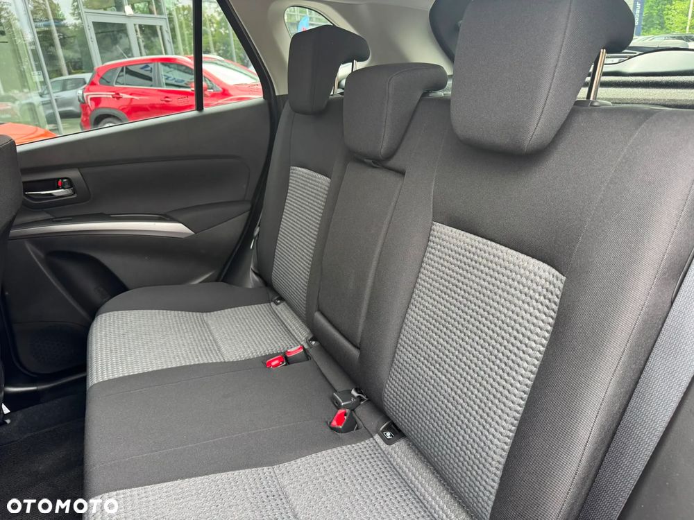 Suzuki SX4 S-Cross - 12