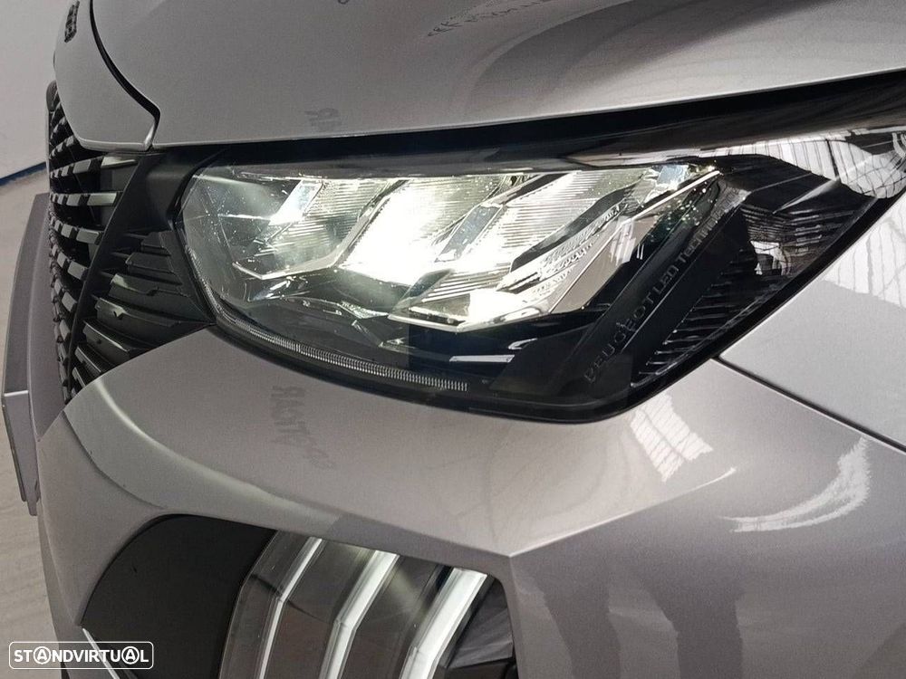 Peugeot 2008 1.2 PureTech Style - 25