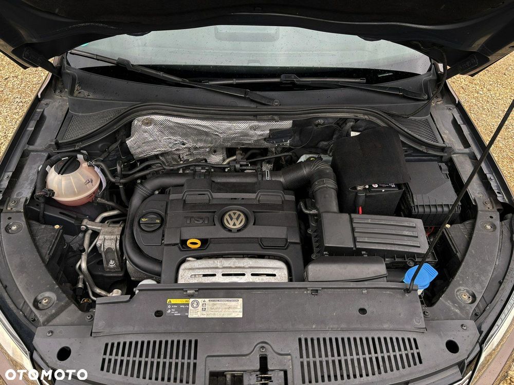 Volkswagen Tiguan 1.4 TSI Sport&Style - 8