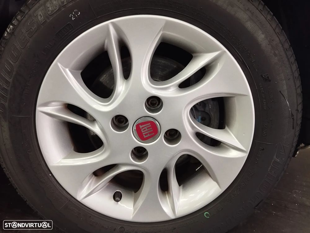 Fiat Panda 1.2 Lounge S&S - 9