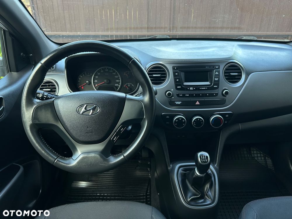 Hyundai i10 1.0 BlueDrive Comfort - 16